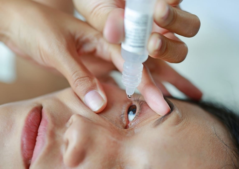 bị đau mắt đỏ nặng 3