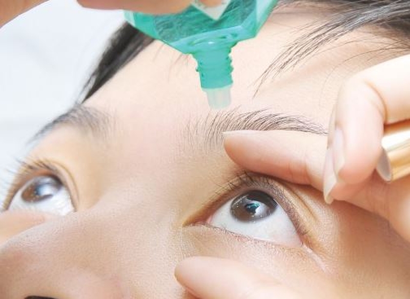 Bị đau mắt hột phải làm sao để nhanh khỏi? 2