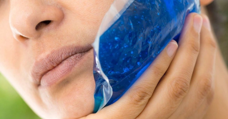 Bị đau quai hàm gần tai bên trái là triệu chứng của bệnh gì? 03