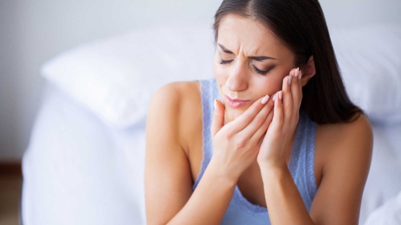 Bị đau răng chườm nóng hay lạnh​ sẽ tốt hơn? 2