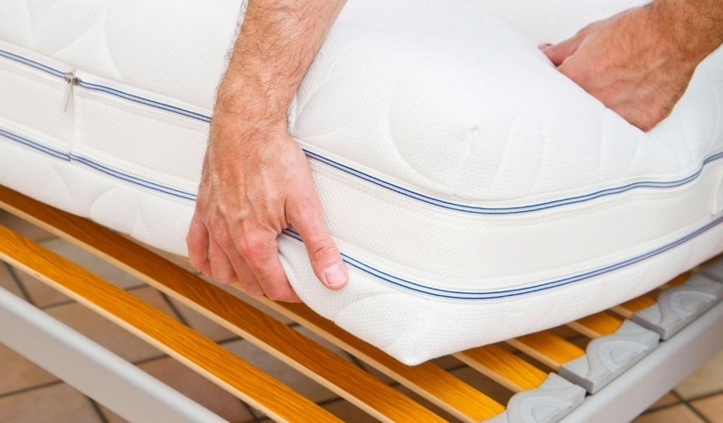 Bị gai cột sống có nên nằm nệm không? Cách chọn mua nệm hỗ trợ tốt cho lưng 3