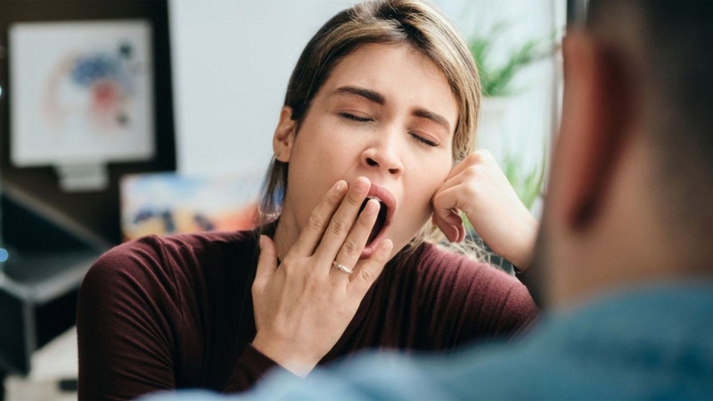 Bị ghost là gì? Dấu hiệu nhận biết và cách vượt qua nỗi buồn 4