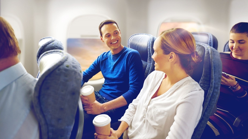 Bị huyết áp cao có đi máy bay được không​? 1