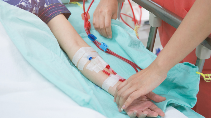 Bị mất 2 quả thận có sống được không? Người bị mất cả 2 quả thận vẫn có thể duy trì sự sống nếu được lọc máu định kỳ hoặc ghép thận