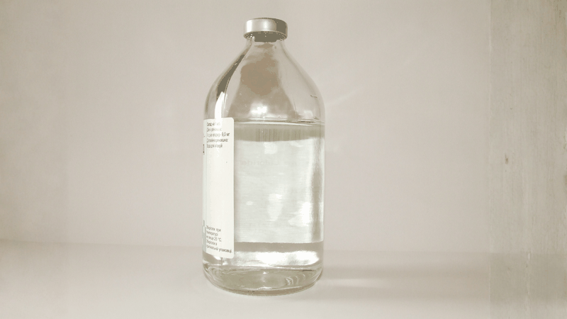 Rửa nước muối sinh lý khi bị nấm da là phương pháp giúp kháng khuẩn và làm sạch. Tuy nhiên phương pháp này không giúp diệt nấm tận gốc