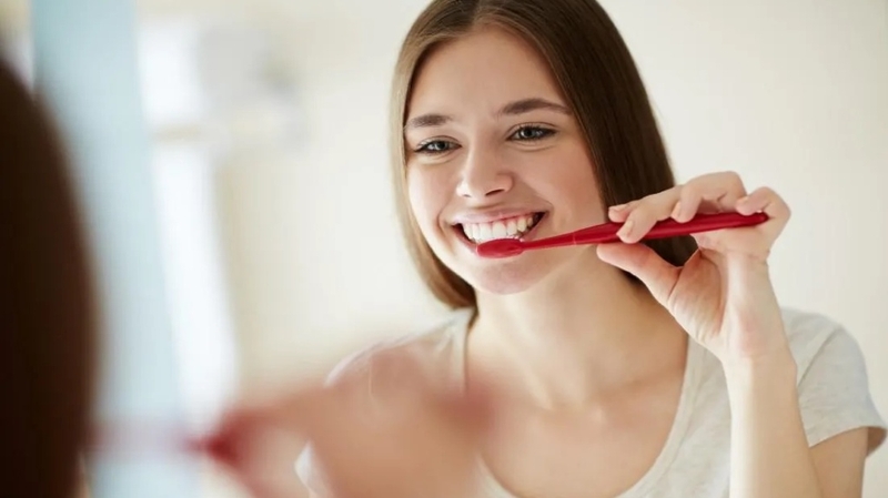 Bị nhiệt miệng nên làm gì để mau khỏi nhanh? 2