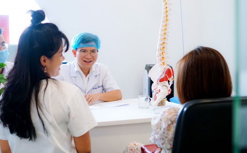 Bí quyết chữa thoái hóa đốt sống cổ diện chẩn an toàn và hiệu quả cao