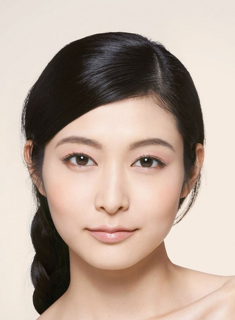 Cách trang điểm mắt nhẹ nhàng chuẩn phong cách Hàn Quốc 1