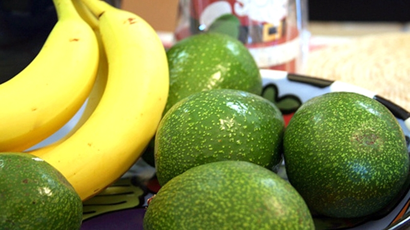 Bí quyết ủ tóc bằng chuối cho mái tóc suôn mượt và bóng khỏe 4