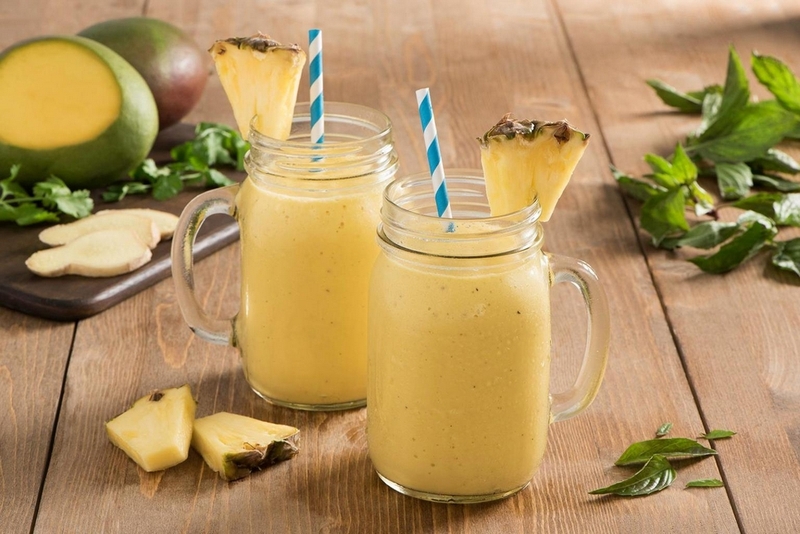 Bí quyết uống nước ép dứa tăng vòng 1 hiệu quả và an toàn cho chị em 3