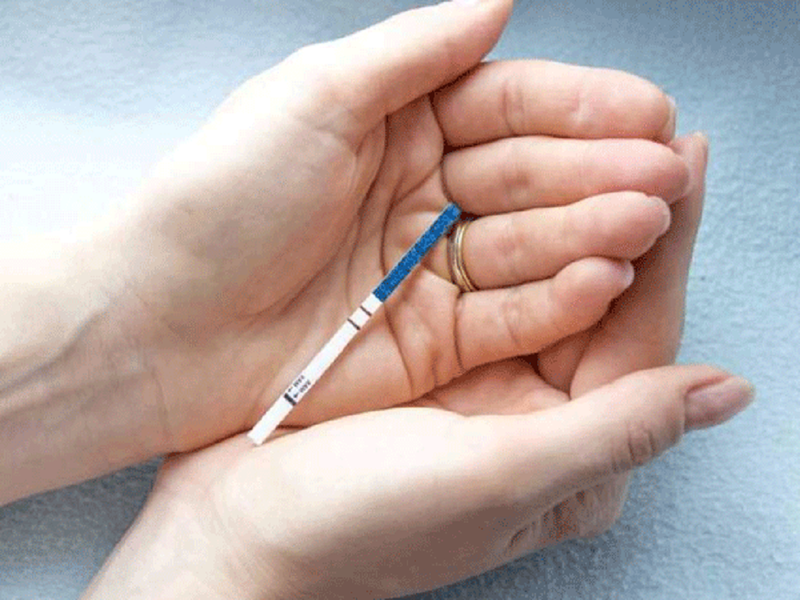 Bị sảy thai thử que có lên 2 vạch không?