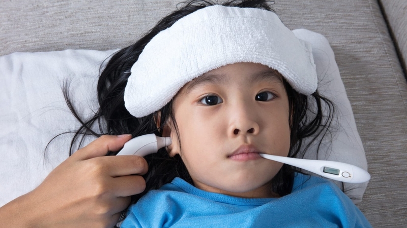 Bị sốt thì khám ở khoa nào? Hướng dẫn chọn khoa khám phù hợp 2