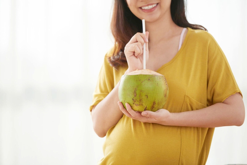 Bị tiểu đường uống nước dừa được không?