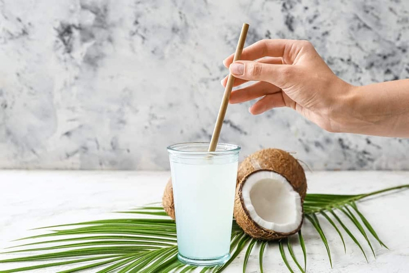 Bị tiểu đường uống nước dừa được không?
