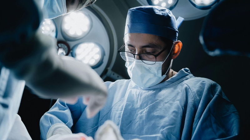 Phẫu thuật được chỉ định cho bệnh nhân trĩ nặng không đáp ứng với các phương pháp điều trị khác