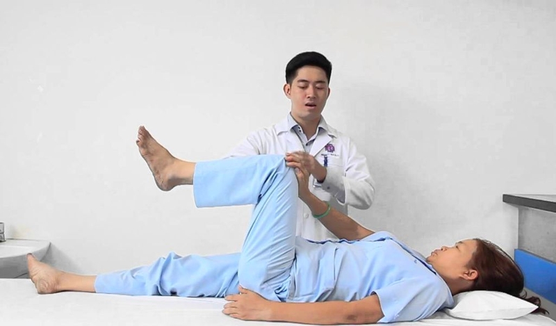 Biến chứng của viêm cột sống dính khớp và cách điều trị 3