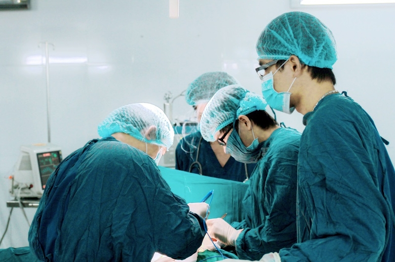 biến chứng sau mổ trĩ 2