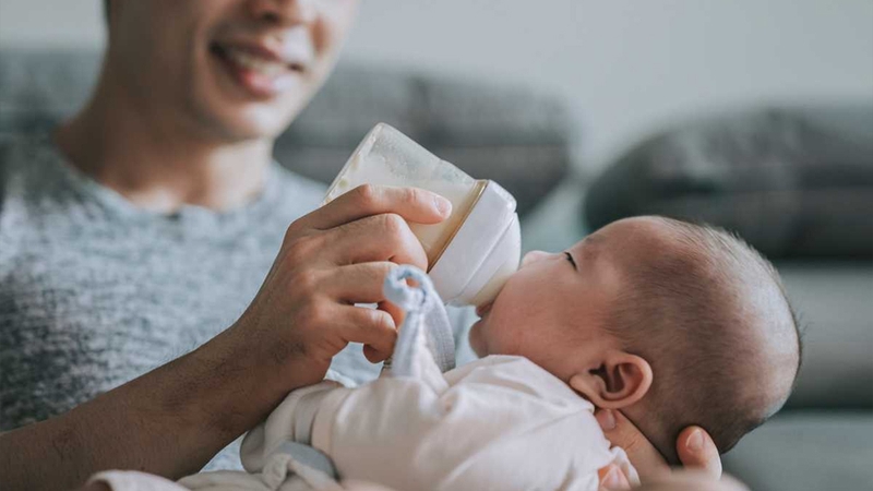 Biếng ăn tâm lý ở trẻ 4 tháng tuổi: Nguyên nhân, biểu hiện và cách khắc phục 2