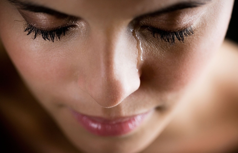 Biểu hiện đau mắt đỏ, đau mắt đỏ gây sốt không 3