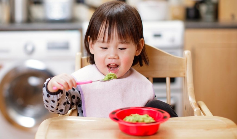 Biểu hiện trẻ thiếu canxi và vitamin D là gì và cách bổ sung 3