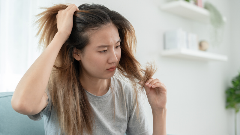 Biotin góp phần duy trì tóc và móng chắc khỏe thông qua quá trình tạo keratin