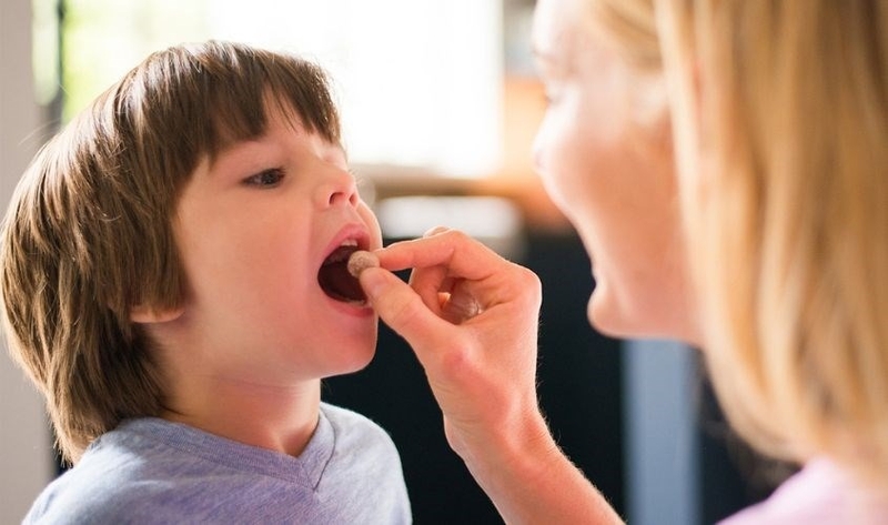 bo-sung-canxi-cho-be-2-tuoi-giup-be-phat-trien-khung-xuong-chac-khoe-hon 2.jpg