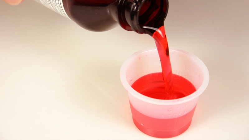 Việc lựa chọn thuốc bổ sung sắt cho trẻ cần được cân nhắc kỹ lưỡng để đảm bảo hiệu quả và an toàn