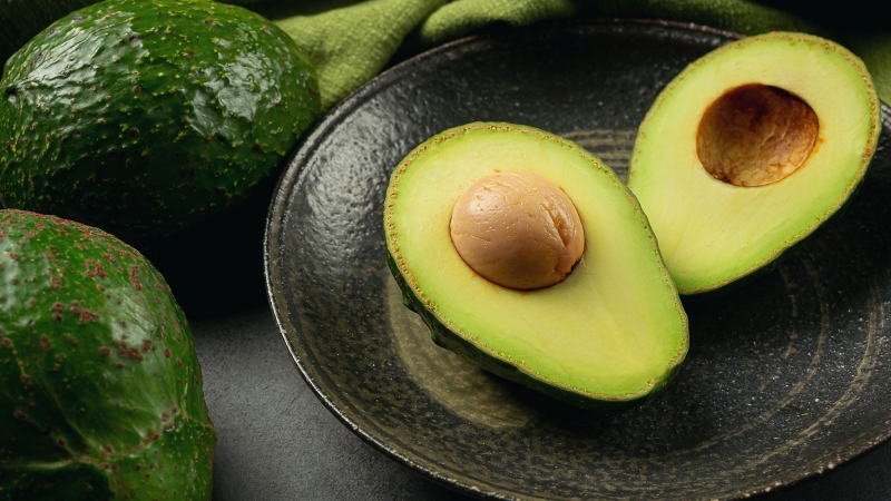 “Bỏ túi” cách bảo quản bơ chưa chín cực hay 1