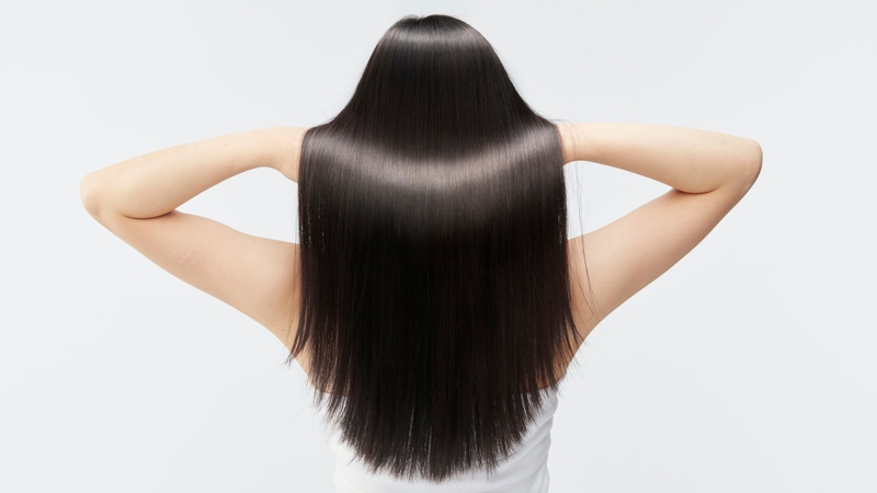 Việc bọc keratin giúp bổ sung lại lượng protein đã mất, từ đó cải thiện kết cấu tóc