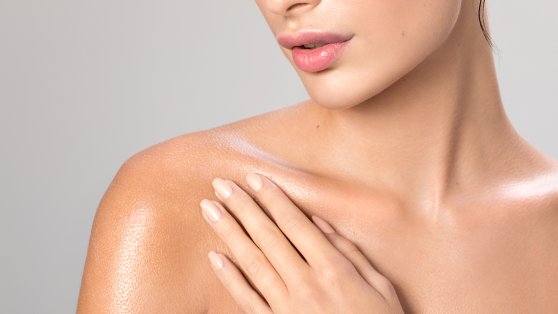 Dưỡng ẩm cho da là một trong những công dụng của body lotion