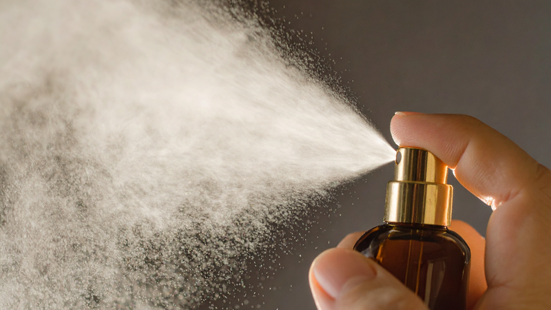 Body mist giúp mang lại hương thơm cho người dùng