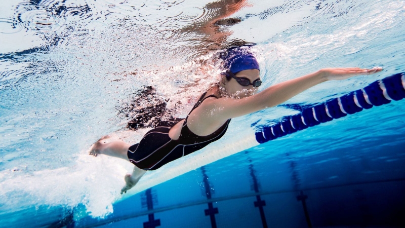 Bơi có giảm mỡ bụng không? Các phương pháp bơi giảm mỡ hiệu quả 1