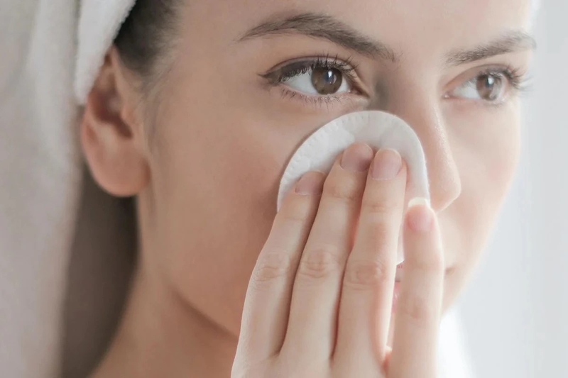 Bôi vitamin E lên mặt có bắt nắng không? 1