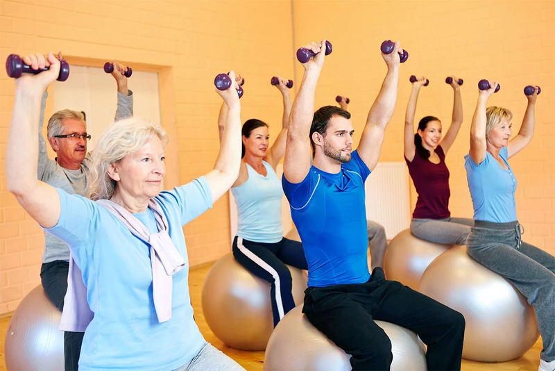 Bóng Bosu là gì? 10 bài tập với bóng Bosu tại nhà hiệu quả 1