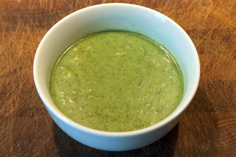 Gợi ý cách nấu bột rau ngót cho bé ăn dặm tại nhà ngon nhất! 3