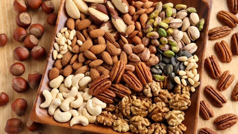 Đậu phụ, trứng, sữa và các loại đậu đều cung cấp protein