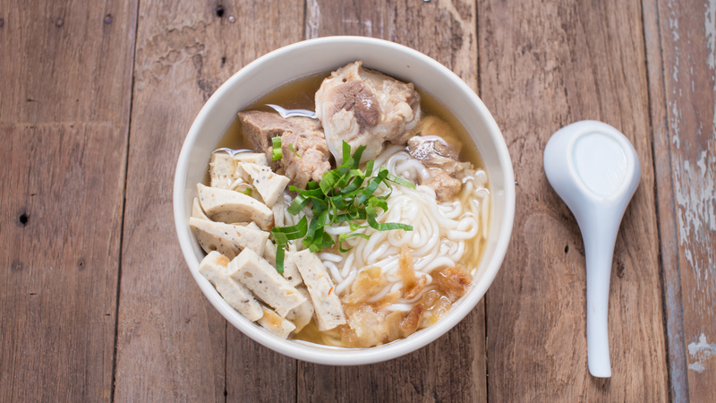 Sau khi ăn, carbohydrate sẽ được chuyển hóa thành glucose và làm tăng đường huyết