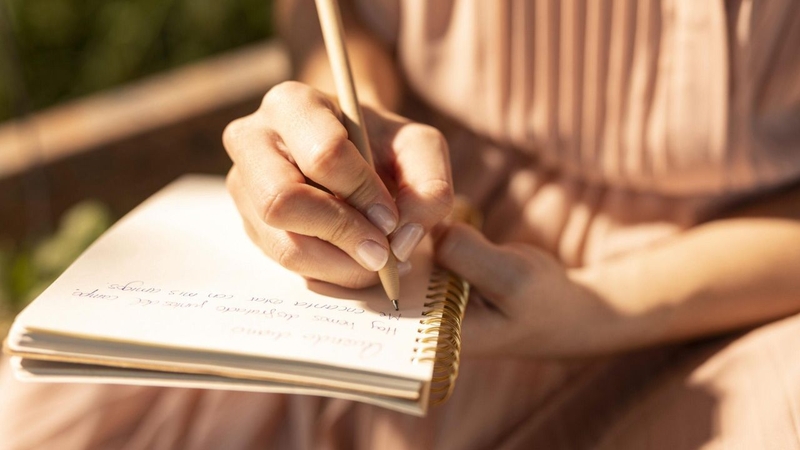 Buồn phiền là gì? Buồn phiền có gây nên trầm cảm không? 3