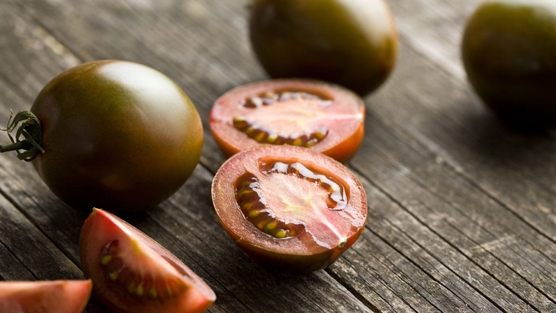 Cà chua đen và những lợi ích tuyệt vời đối với sức khỏe 1