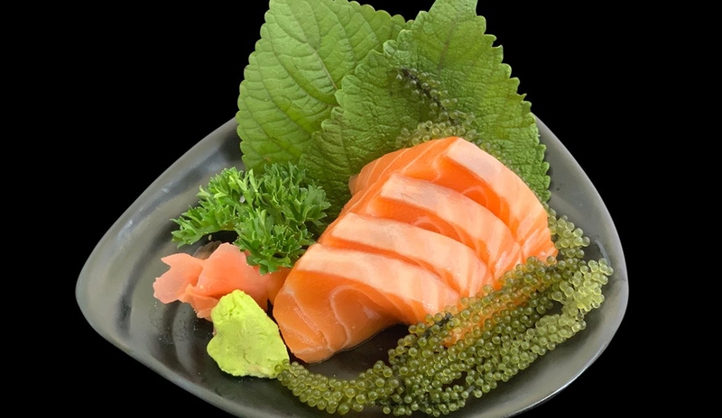 Các bước làm Sashimi cá hồi