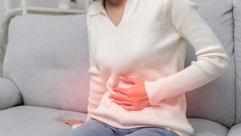 Nên hạn chế uống cà phê khi bụng đói vì có thể gây kích thích dạ dày