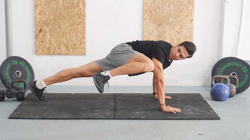 cac-bai-tap-gym-co-bung-don-gian-de-tap-luyen 2.jpg