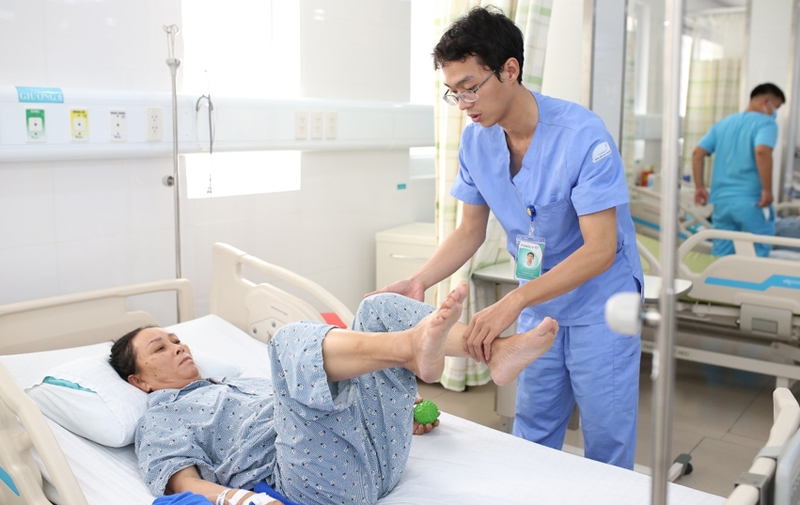 Các bài tập phục hồi chức năng cho bệnh nhân liệt nửa người 6