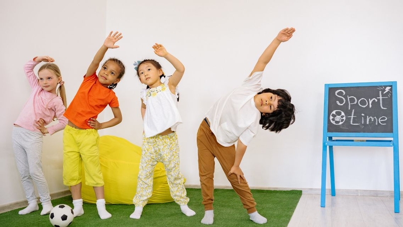 Các bài tập thể chất cho trẻ 3 - 4 tuổi dễ tập mà hiệu quả 1