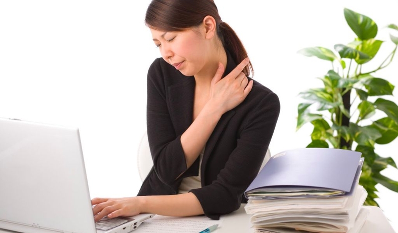 Các bài tập thể dục chữa đau vai gáy đơn giản, hiệu quả tại nhà 1