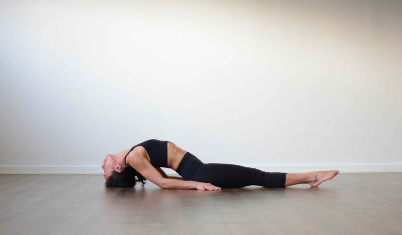 Các bài tập yoga chữa thoái hóa đốt sống cổ hiệu quả 3