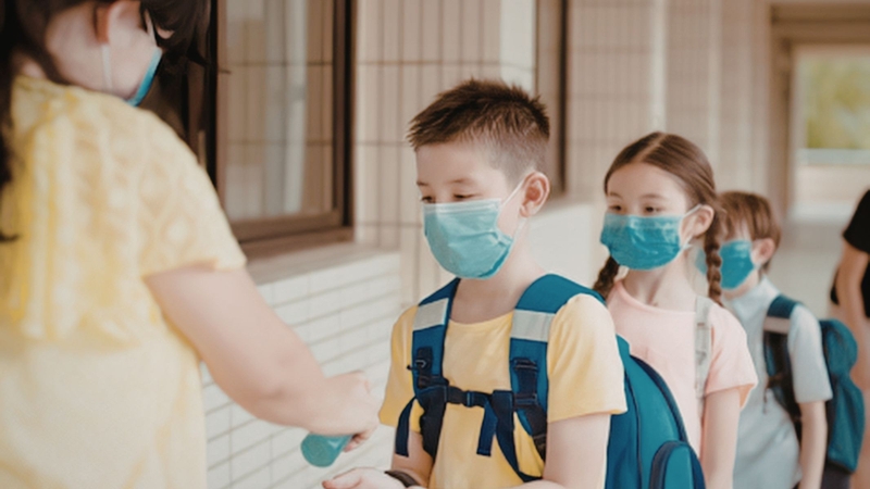 Trẻ em có hệ miễn dịch chưa hoàn thiện, dễ mắc bệnh và lây lan trong cộng đồng