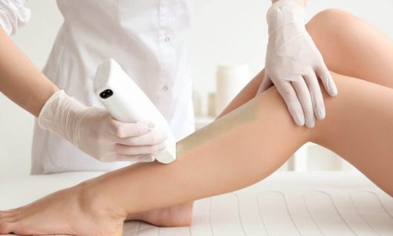 Tẩy lông, cạo lông, wax lông và triệt lông: Nên chọn cách nào tốt nhất? 4
