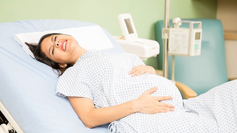 Các giai đoạn chuyển dạ: Nhận biết và theo dõi để giảm thiểu biến chứng 4