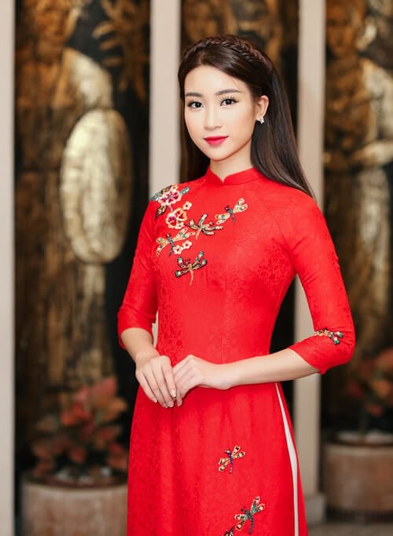 Các kiểu tóc ăn hỏi đẹp và đơn giản khiến mọi cô dâu không thể bỏ qua 1